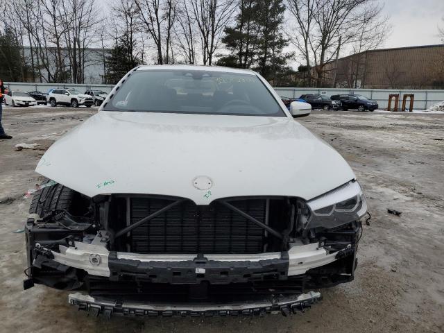 WBAJE7C50KWW12640 BMW 540 XI