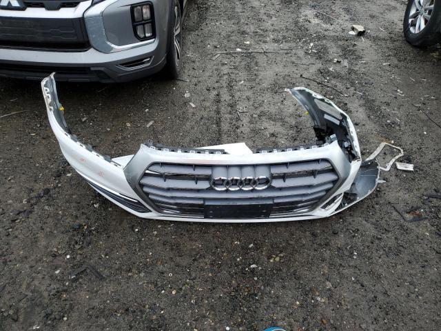 WA1BNAFY0J2024117 Audi Q5 Premium Plus