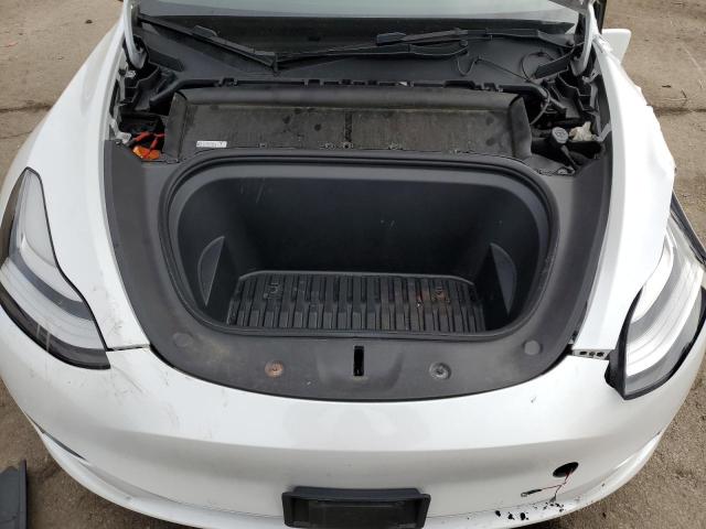 7SAYGAEE1NF377926 Tesla Model Y