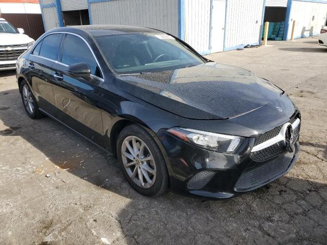 WDD3G4EB5LW039250 Mercedes-Benz A 220