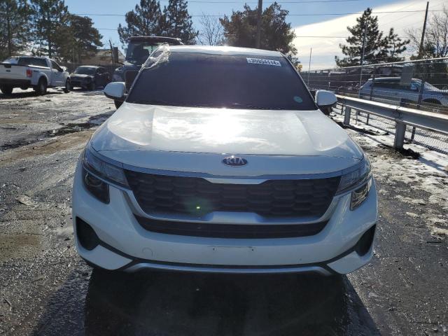 KNDEPCAAXM7048595 KIA Seltos Lx