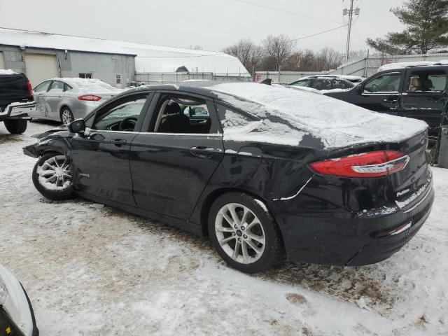 3FA6P0LU6KR131821 Ford FUSION SE