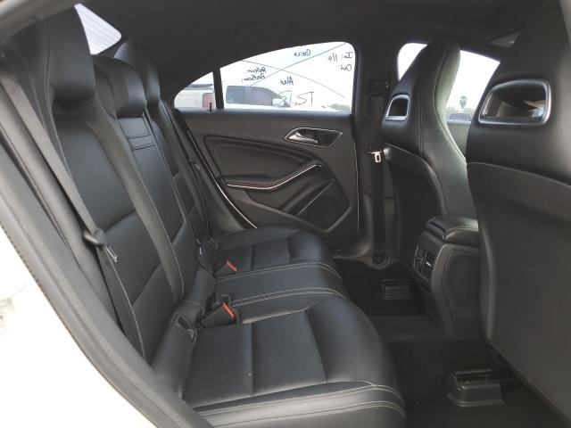 WDDSJ4EB6GN368855 Mercedes-Benz CLA 250