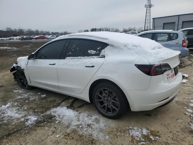 5YJ3E1EB5NF260143 Tesla MODEL 3