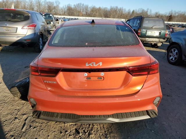 3KPF24AD9PE514976 KIA FORTE LX