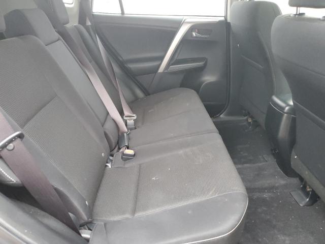 JTMRFREV7GJ078231 Toyota Rav4 Xle