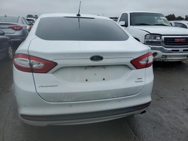 3FA6P0HD9GR218290 Ford FUSION SE
