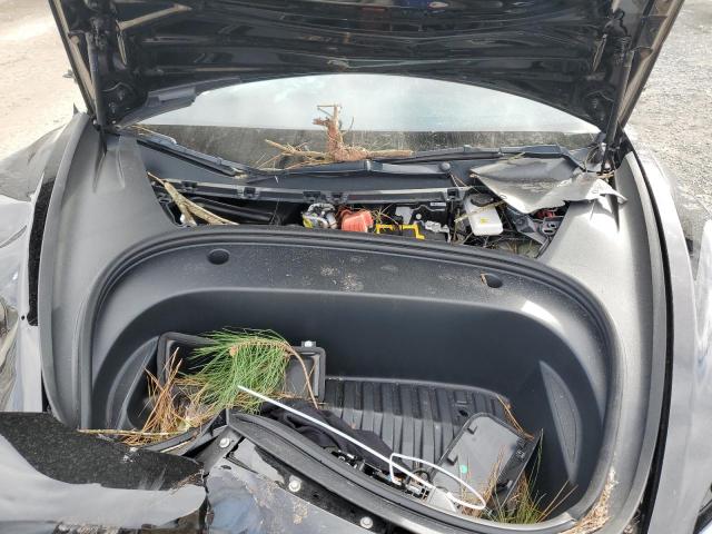5YJ3E1EB9NF104901 Tesla MODEL 3
