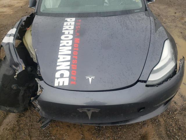 5YJ3E1EB3JF113944 Tesla MODEL 3