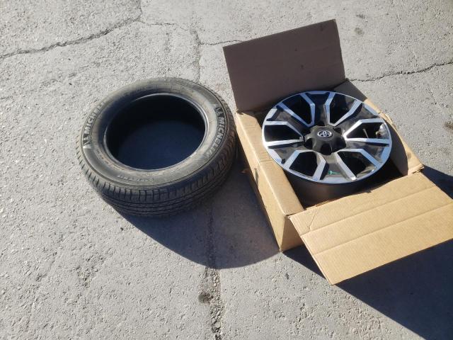 3TYRZ5CN9NT024260 Toyota Tacoma Access Cab
