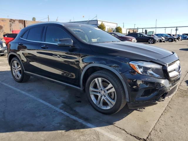 WDCTG4EB7HJ338392 Mercedes-Benz GLA 250