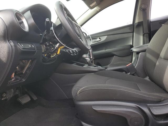 3KPF24AD8ME391621 KIA FORTE FE