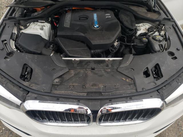 WBAJA9C58JB251140 BMW 530e