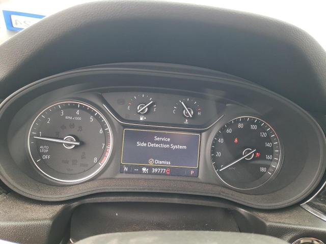 W04GV8SX8J1173893 Buick Regal Tourx Essence