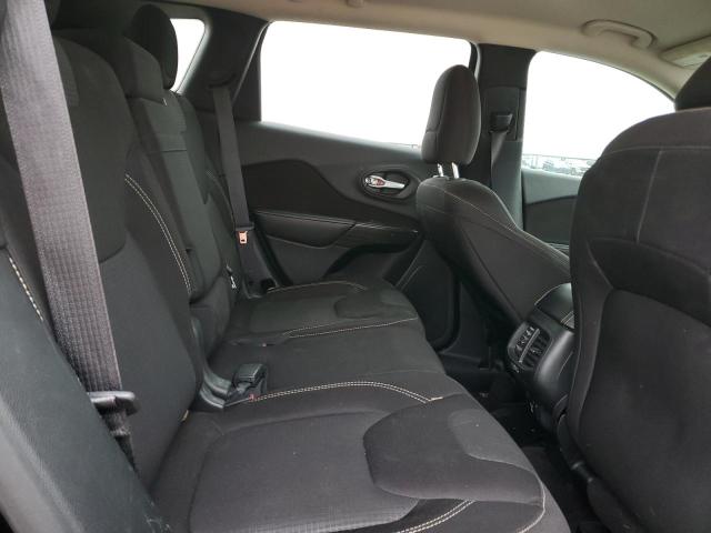 1C4PJLCS6FW701383 Jeep Cherokee Latitude
