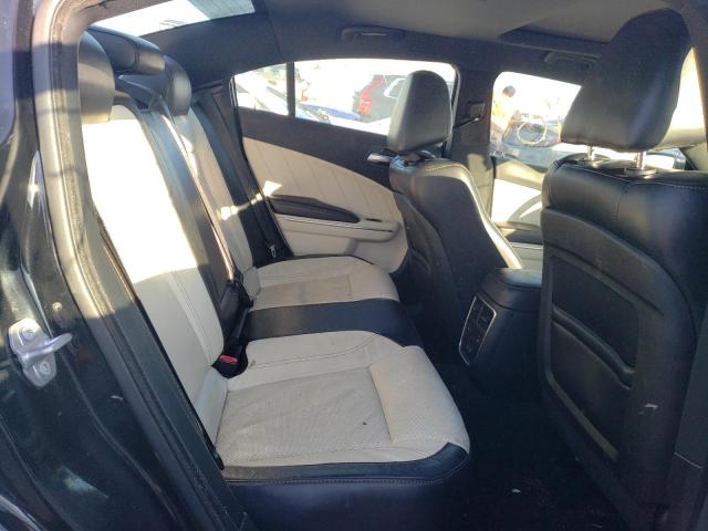 2C3CDXJG8GH357555 Dodge Charger Sxt