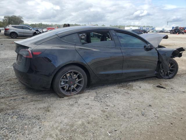 5YJ3E1EB9NF104901 Tesla MODEL 3