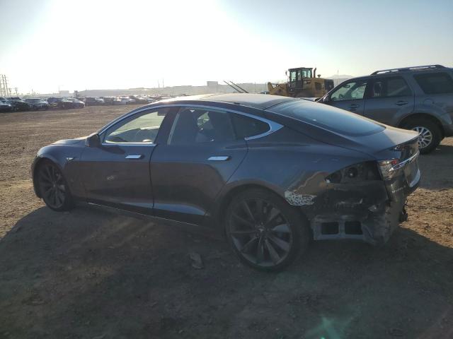 5YJSA1H24FF099725 Tesla Model S 85d
