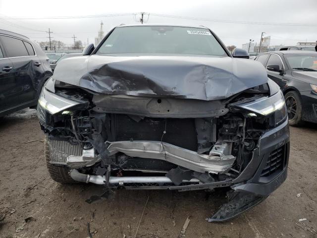 WA1BVAF17KD036323 Audi Q8 Premium Plus