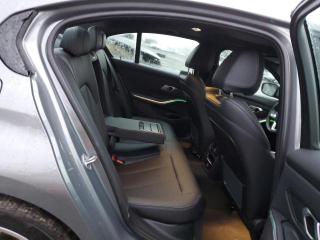 3MW89FF03P8D55597 BMW 330XI