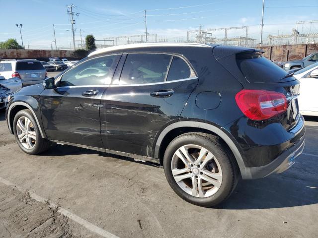 WDCTG4EB7HJ338392 Mercedes-Benz GLA 250