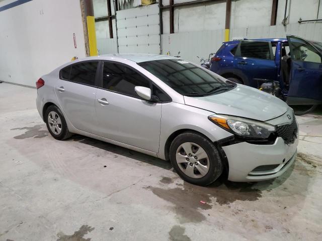 KNAFK4A69F5400808 KIA FORTE LX