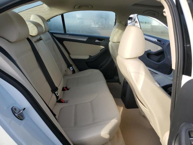 3VWD07AJXFM307566 Volkswagen JETTA SE