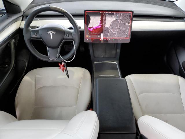 5YJ3E1EB8NF233504 Tesla MODEL 3