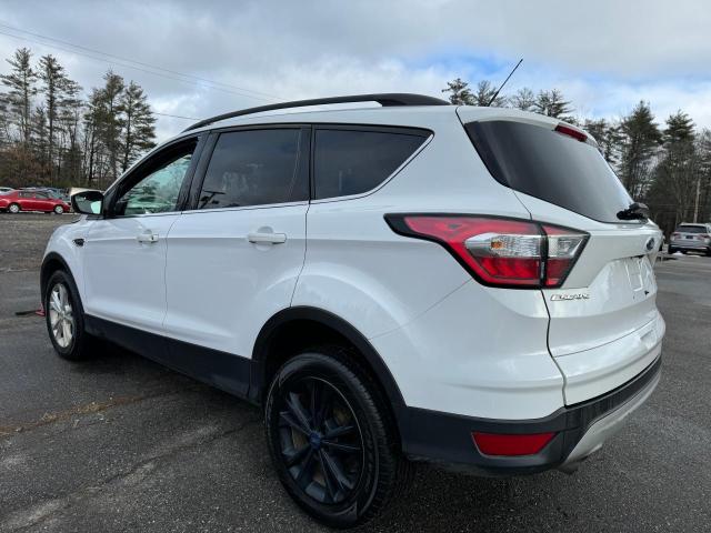 1FMCU9GD9JUC49837 Ford ESCAPE SE