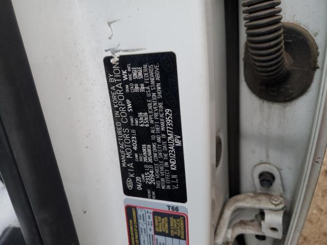 KNDJ23AU2M7739529 KIA SOUL LX
