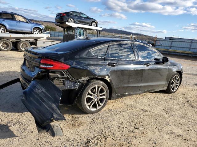 3FA6P0HD8HR390618 Ford FUSION SE