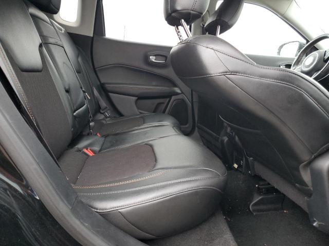 3C4NJDBBXJT408776 Jeep Compass Latitude