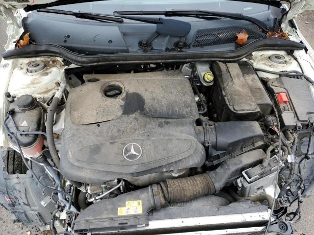 WDCTG4EB2HJ325369 Mercedes-Benz GLA 250