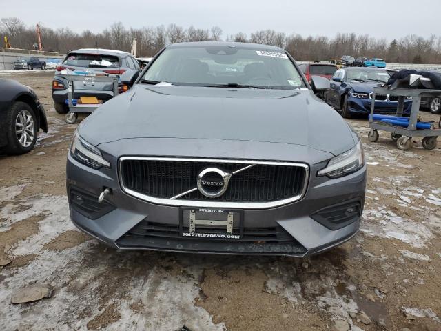 7JRA22TK3MG080934 Volvo S60 T6 Momentum