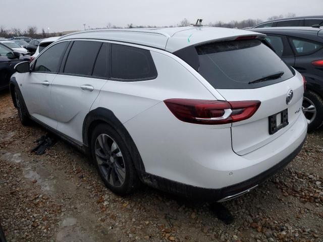 W04GV8SX9K1002782 Buick Regal Tourx Essence