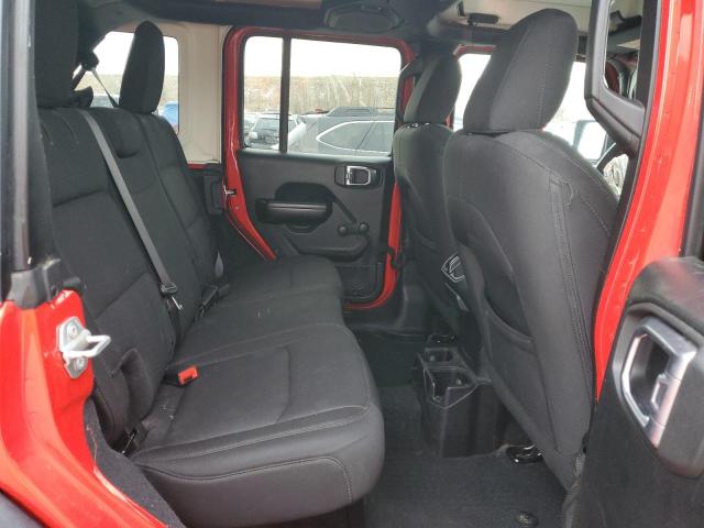 1C4HJXDN2JW240843 Jeep Wrangler Unlimited Sport