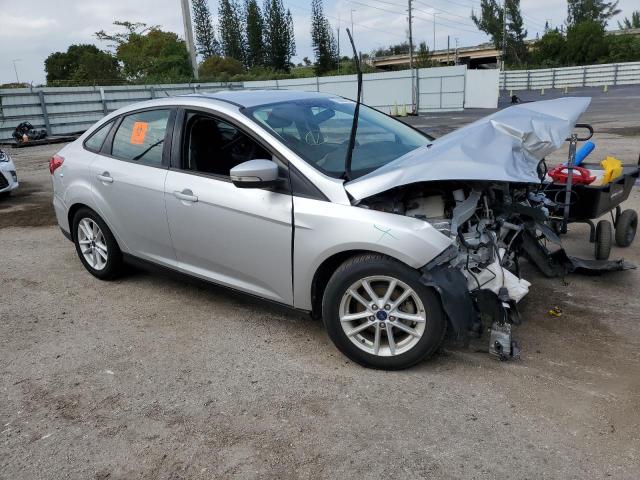 1FADP3F2XHL307487 Ford FOCUS SE
