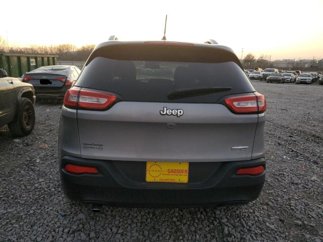 1C4PJLCB0GW149137 Jeep Cherokee Latitude