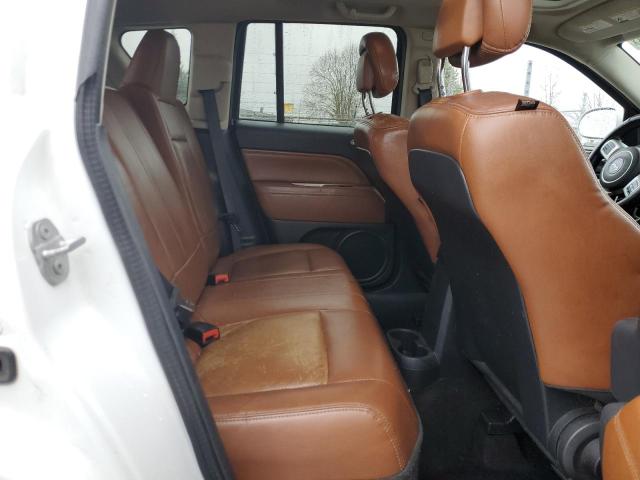 1C4NJDEB4GD775845 Jeep Compass Latitude