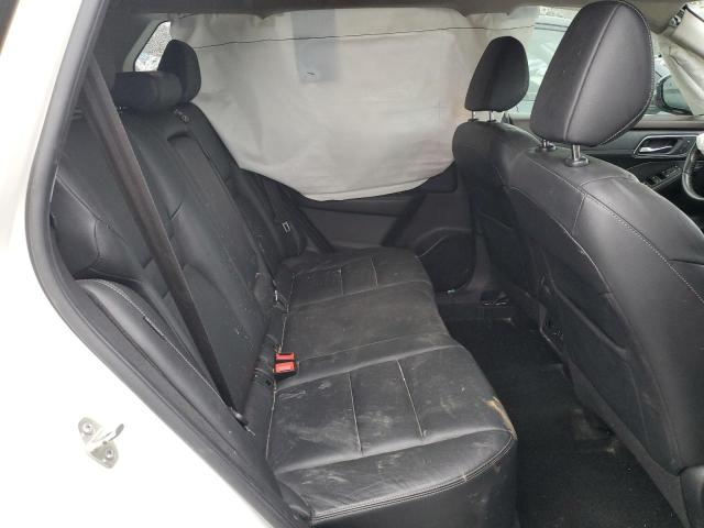 JN8AT3CA4MW005811 Nissan Rogue Sl