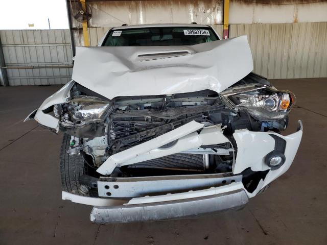 JTEBU5JRXF5229624 Toyota 4RUNNER SR5