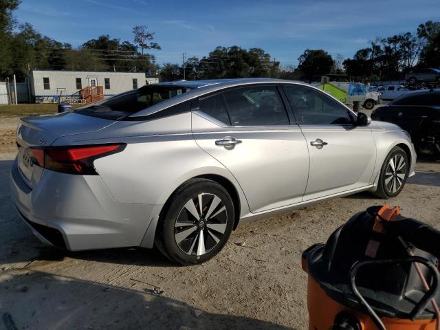 1N4BL4DV9KC137054 Nissan ALTIMA SV