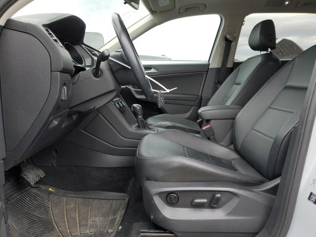 3VV2B7AX2KM032974 Volkswagen TIGUAN SE