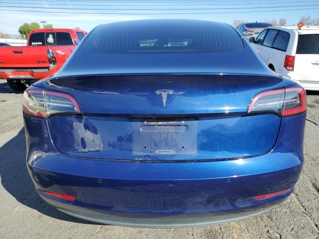 5YJ3E1EA4JF058878 Tesla MODEL 3