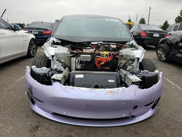 5YJ3E1EB8NF208070 Tesla MODEL 3