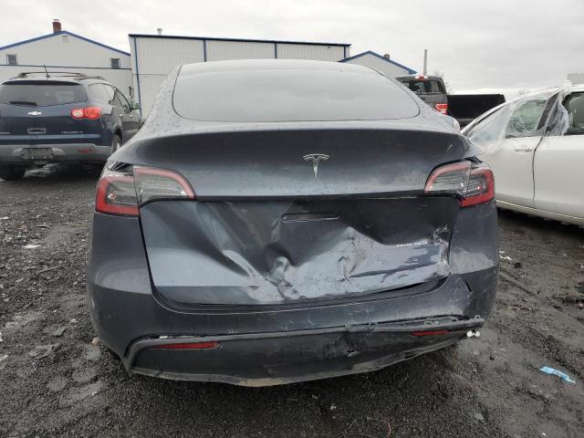 7SAYGDEE4PA143992 Tesla Model Y