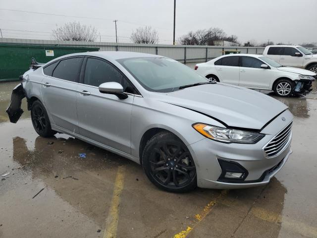 3FA6P0HD3LR187712 Ford FUSION SE