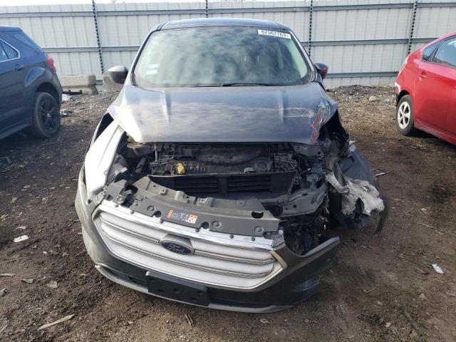 1FMCU0GDXHUC62330 Ford ESCAPE SE