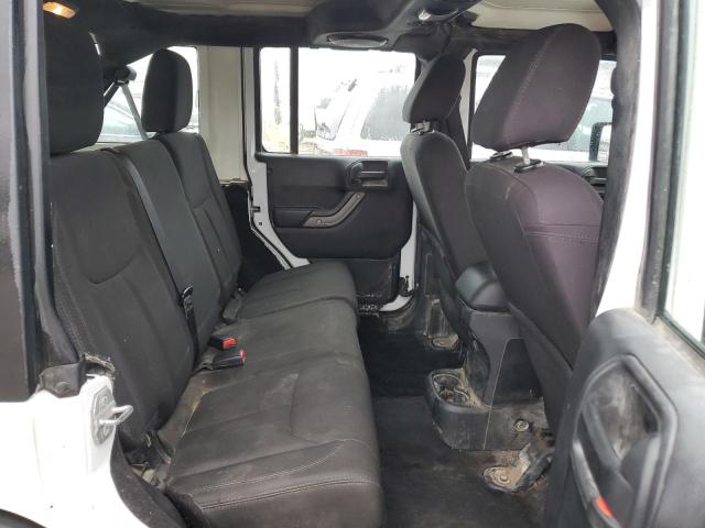 1C4BJWKG2EL302723 Jeep Wrangler Unlimited Sport