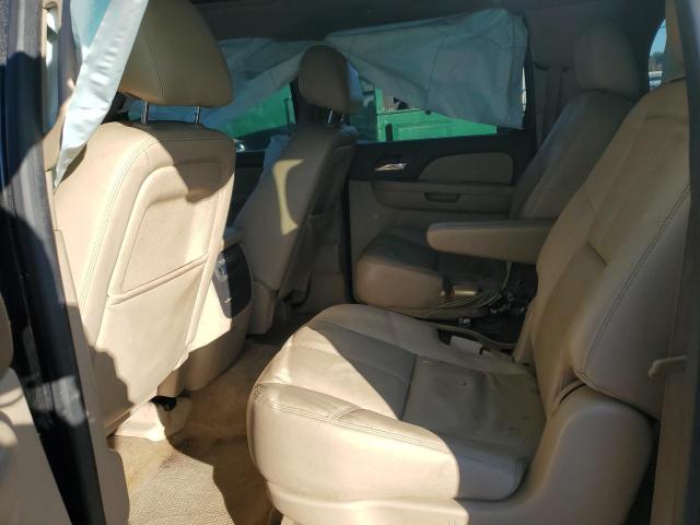 1GNSCJE03ER246551 Chevrolet Suburban C1500 Lt